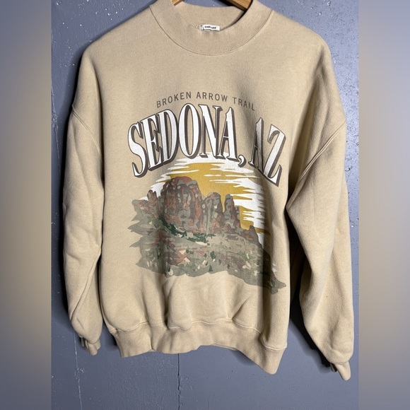 Abercrombie & Fitch Tops - Abercrombie & Fitch Oversized Sweatshirt Sedona AZ Graphic Crewneck Size Small